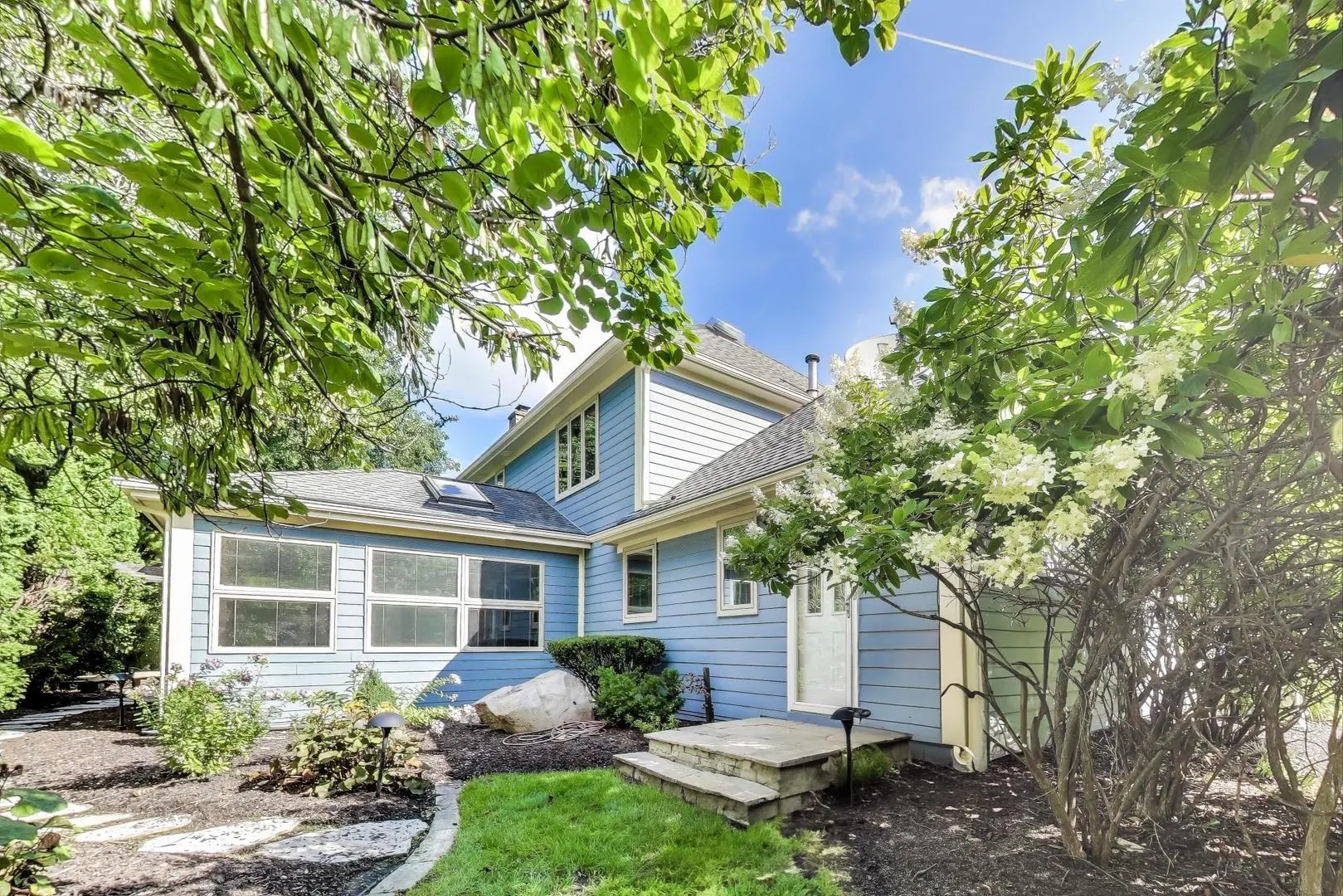 95 N Stauffer Drive IL