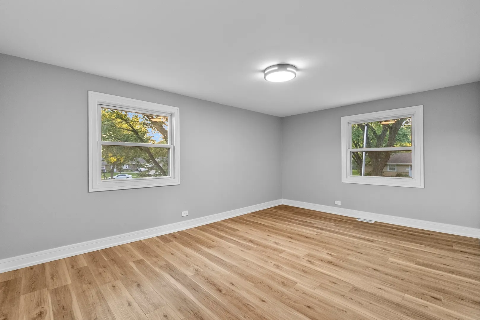 305 Williams Drive IL