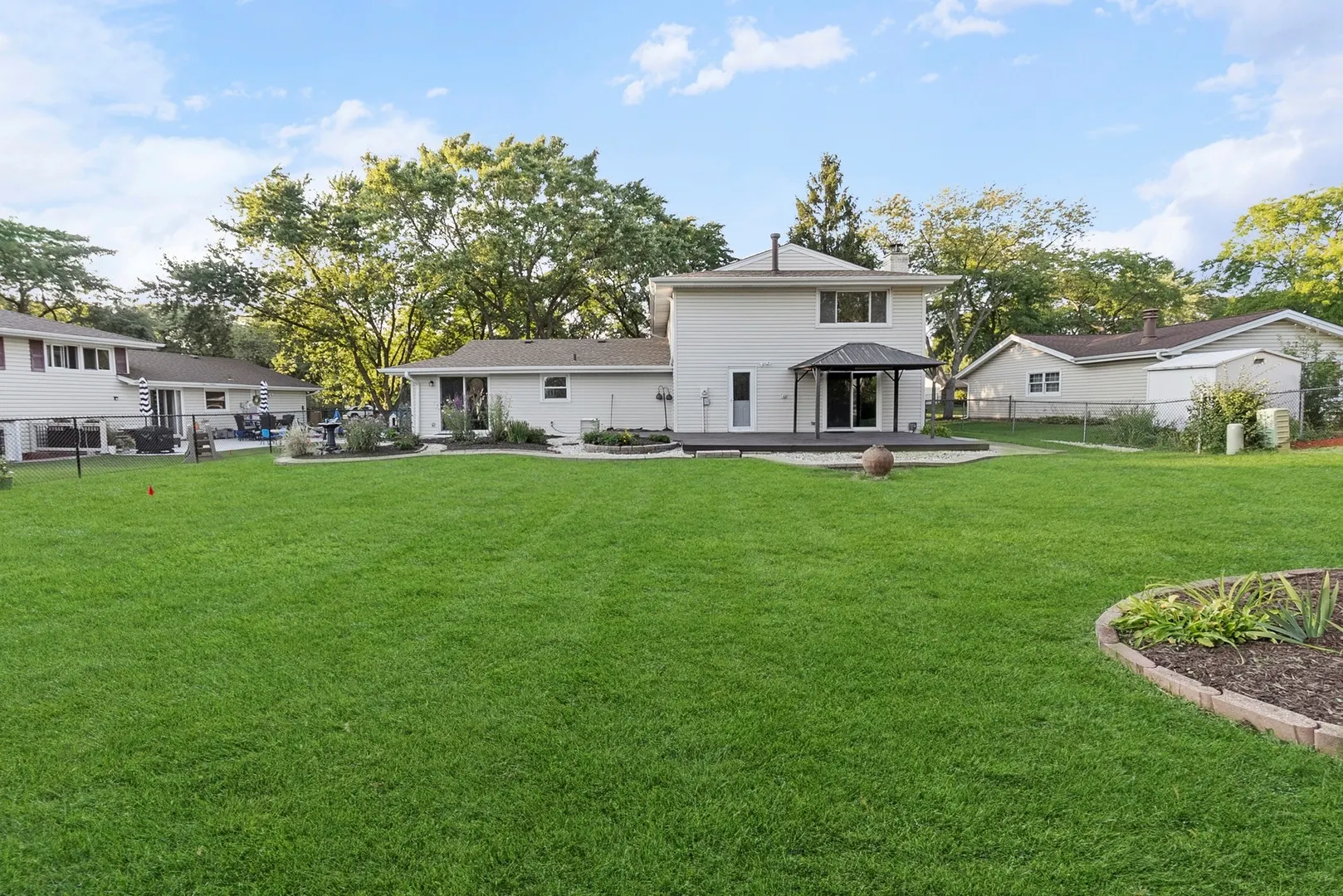 305 Williams Drive IL