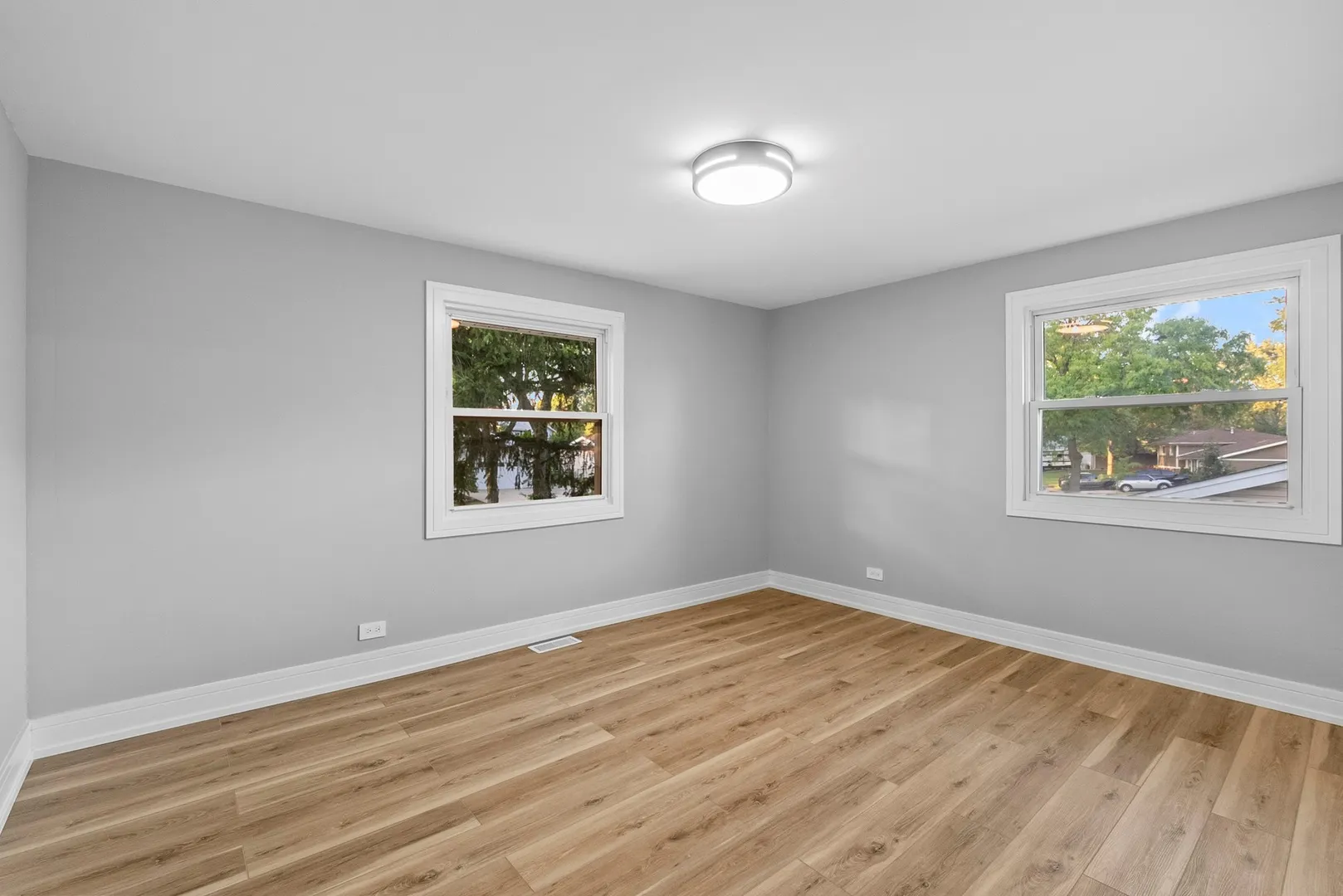 305 Williams Drive IL