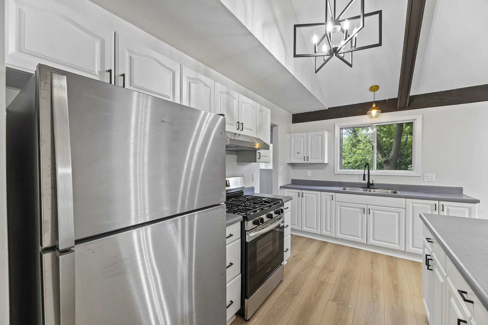 205 Augusta Drive IL