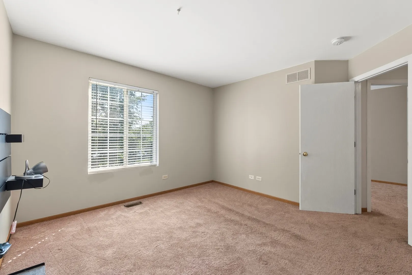 1565 Azalea Circle IL