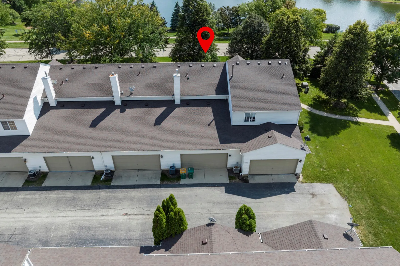 1565 Azalea Circle IL