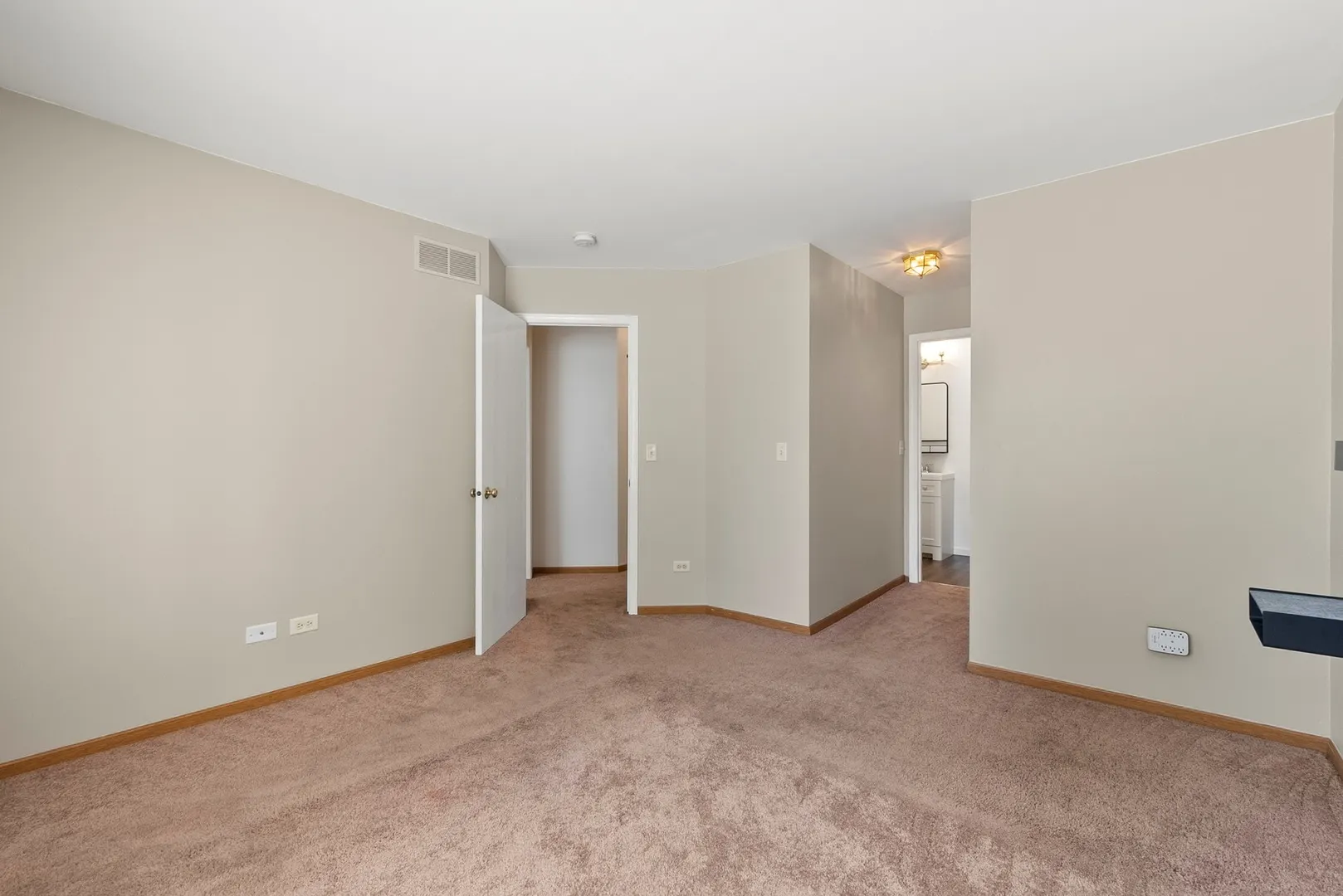 1565 Azalea Circle IL