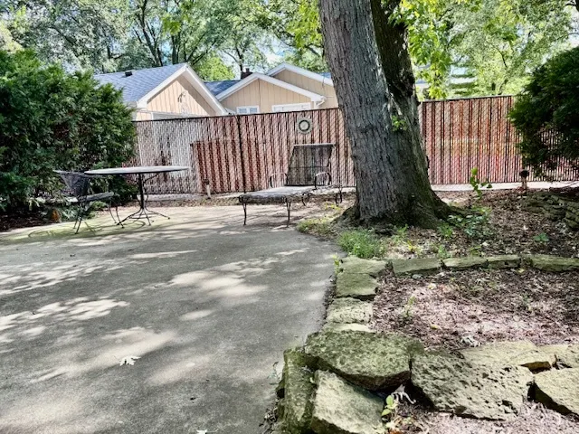 2N253 Swift Road IL
