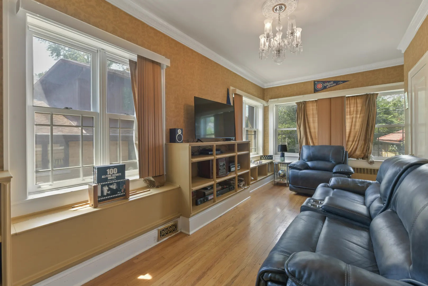 925 Linden Avenue IL