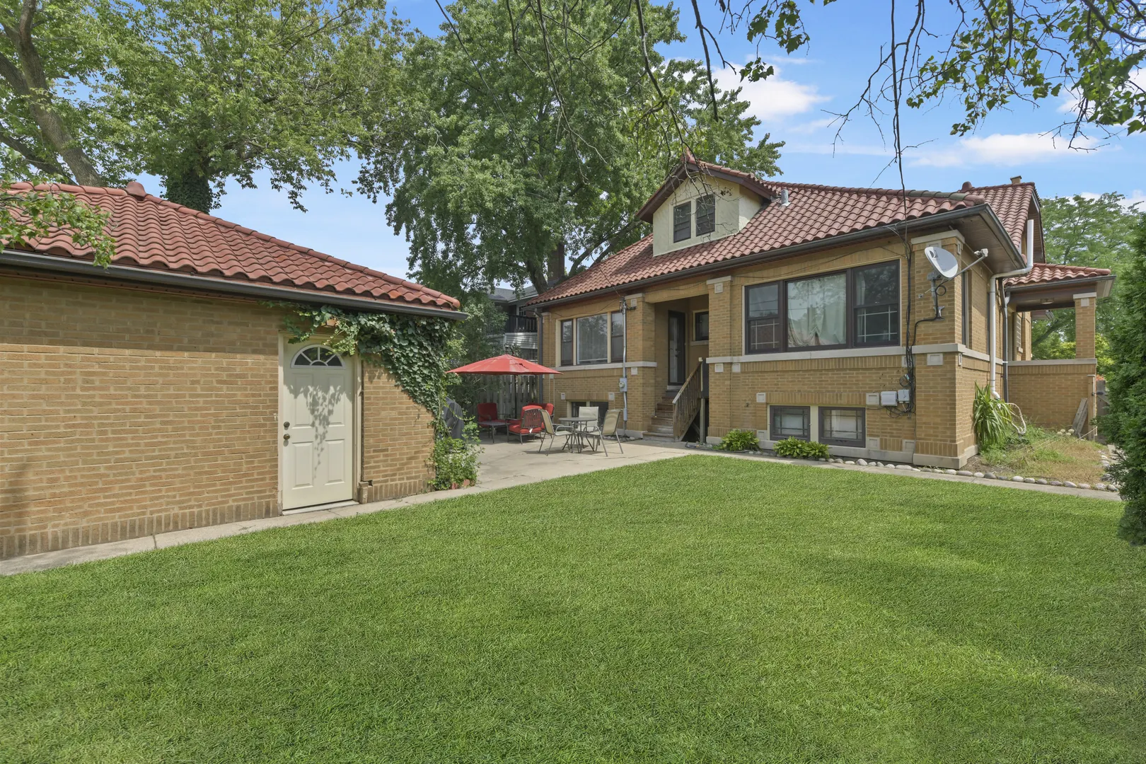 925 Linden Avenue IL