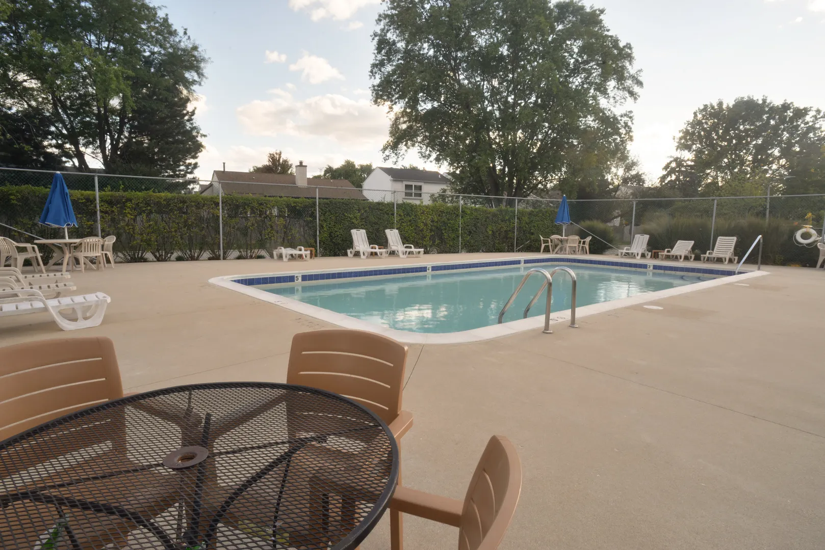 1205 Pleasant Run Drive 210 IL
