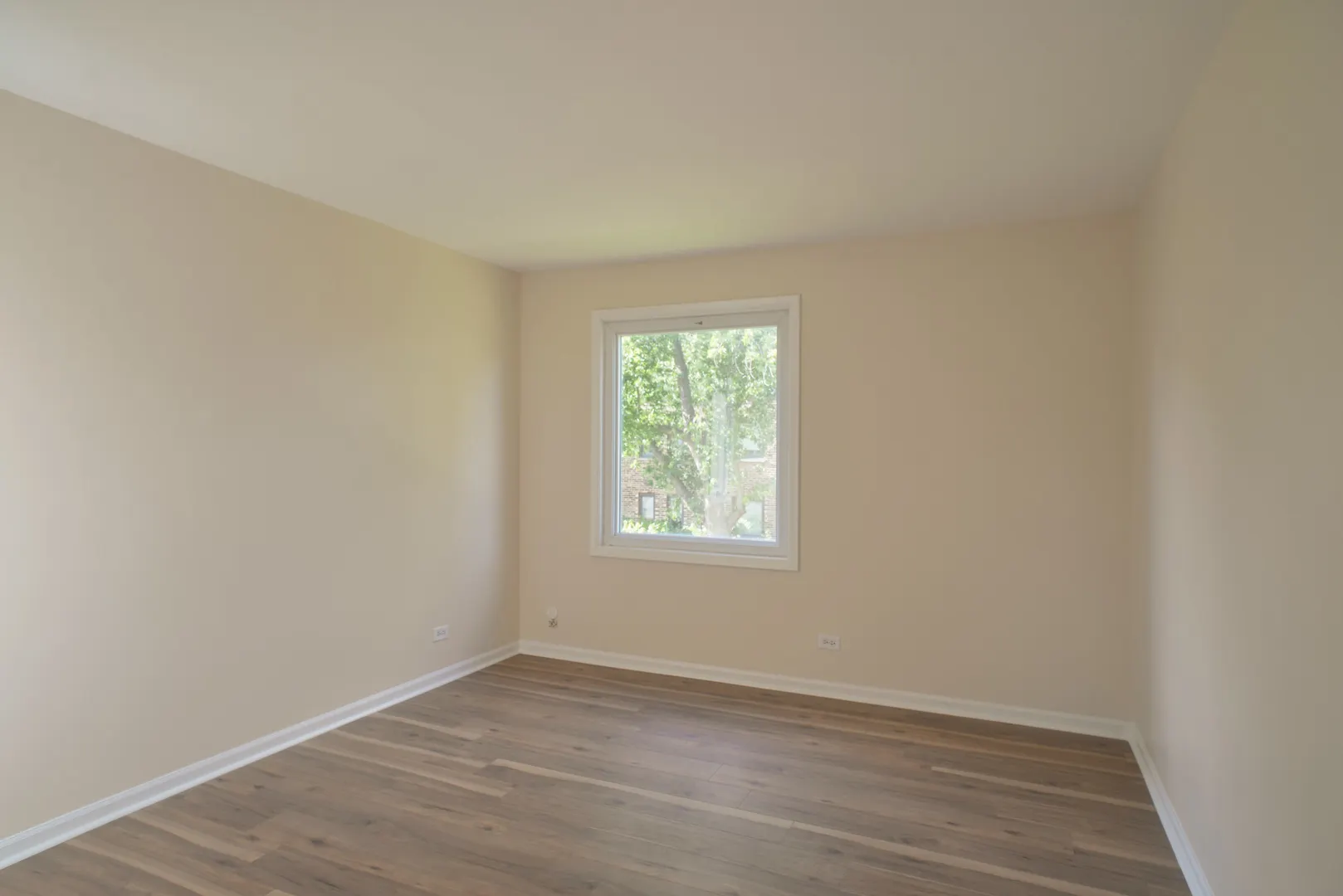 1205 Pleasant Run Drive 210 IL