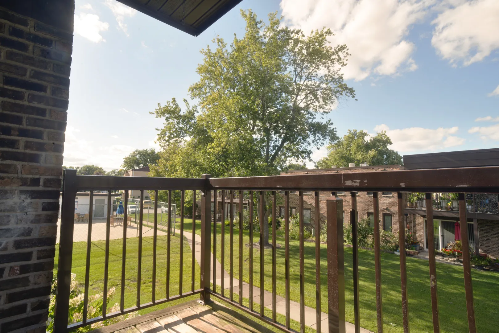 1205 Pleasant Run Drive 210 IL