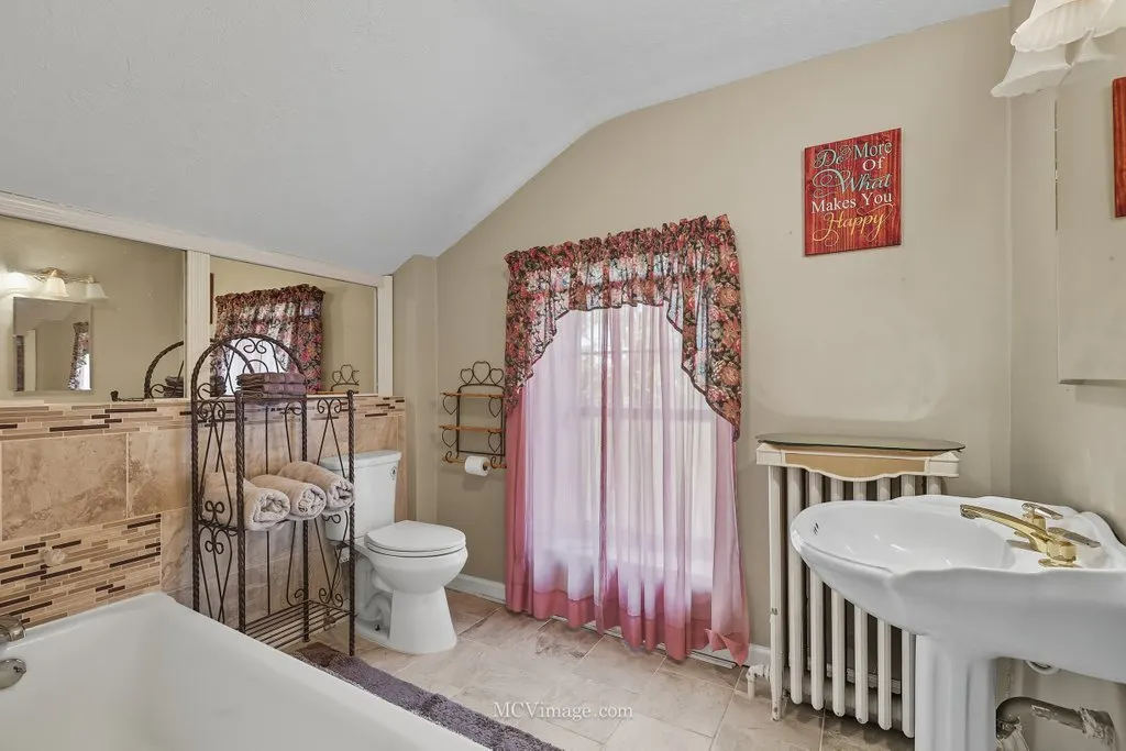 814 S Washington Street IL