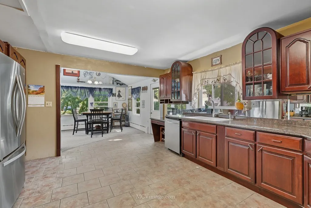 814 S Washington Street IL