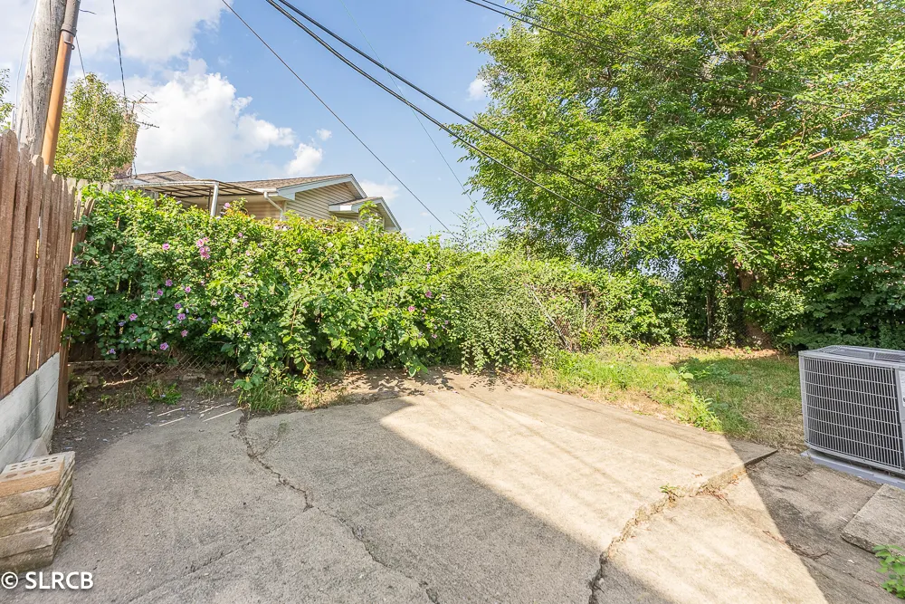 7906 W Lawrence Avenue F IL