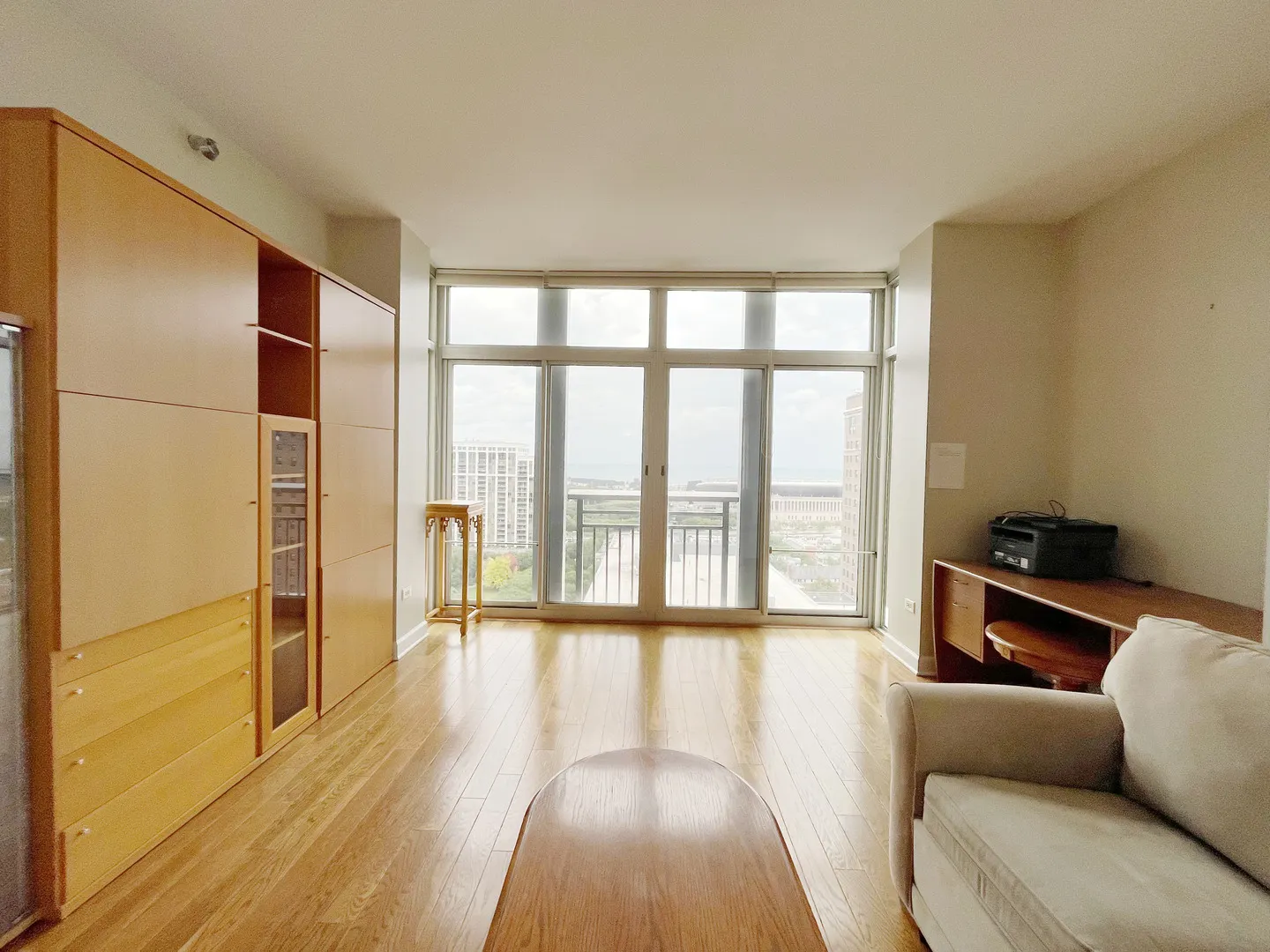 1400 S Michigan Avenue 2004 IL