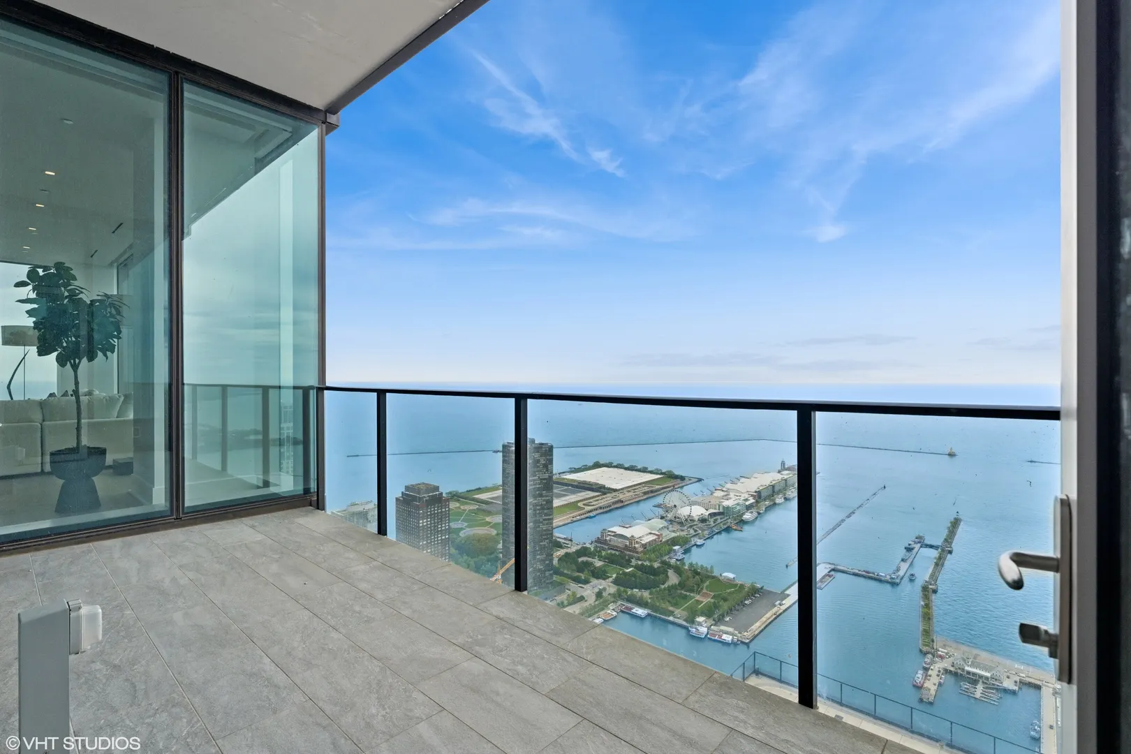 363 E Wacker Drive 7501 IL