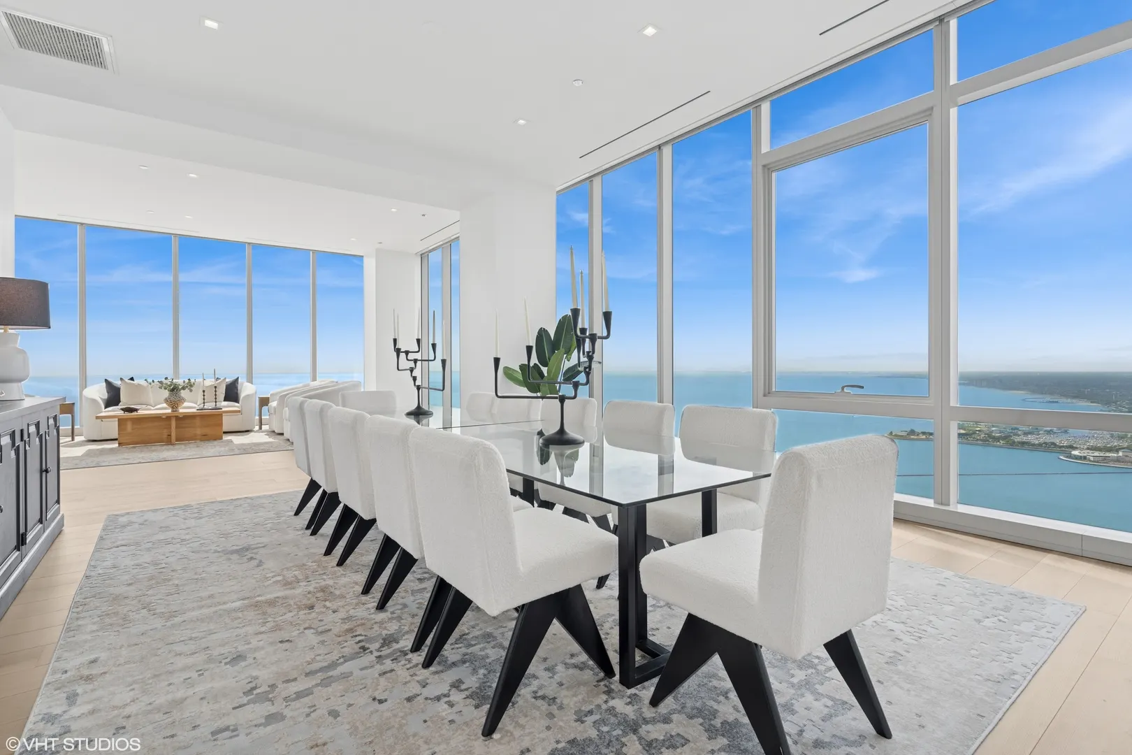 363 E Wacker Drive 7501 IL