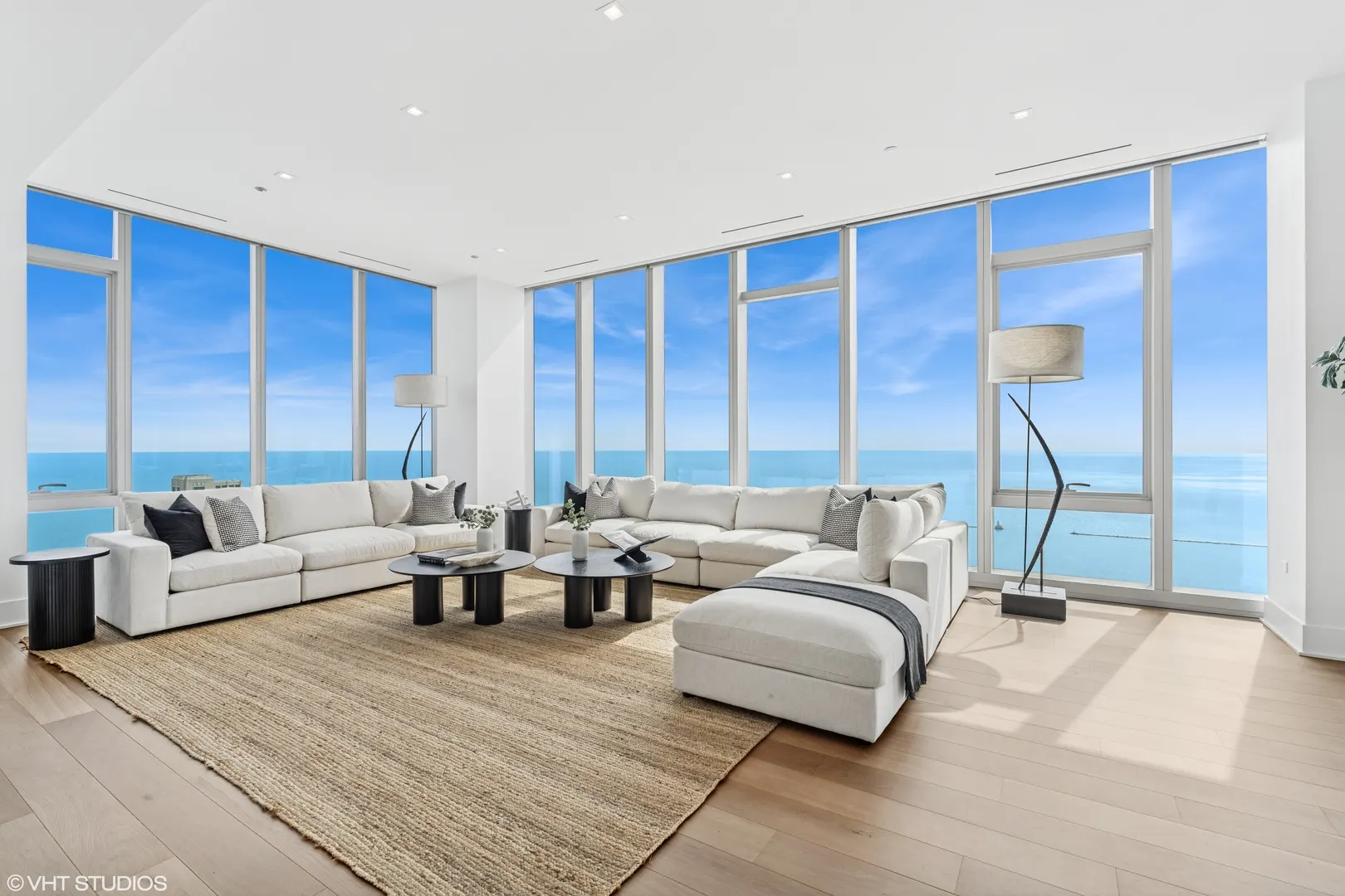 363 E Wacker Drive 7501 IL