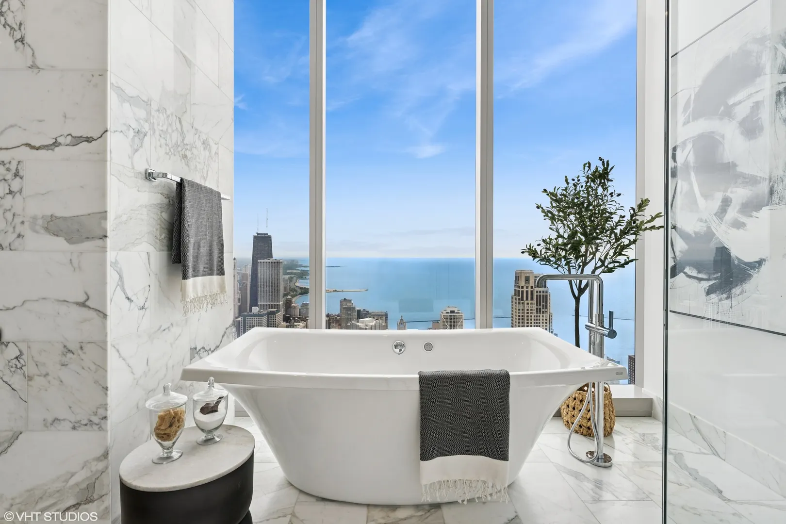 363 E Wacker Drive 7501 IL