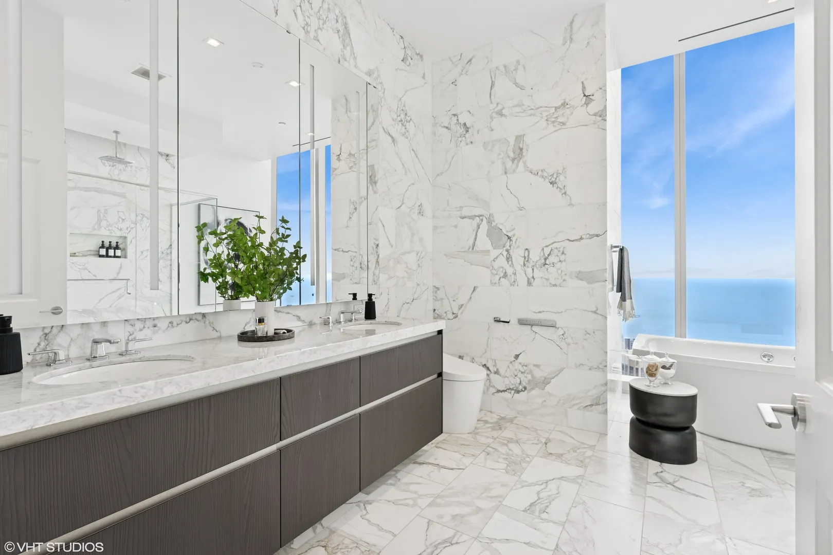 363 E Wacker Drive 7501 IL