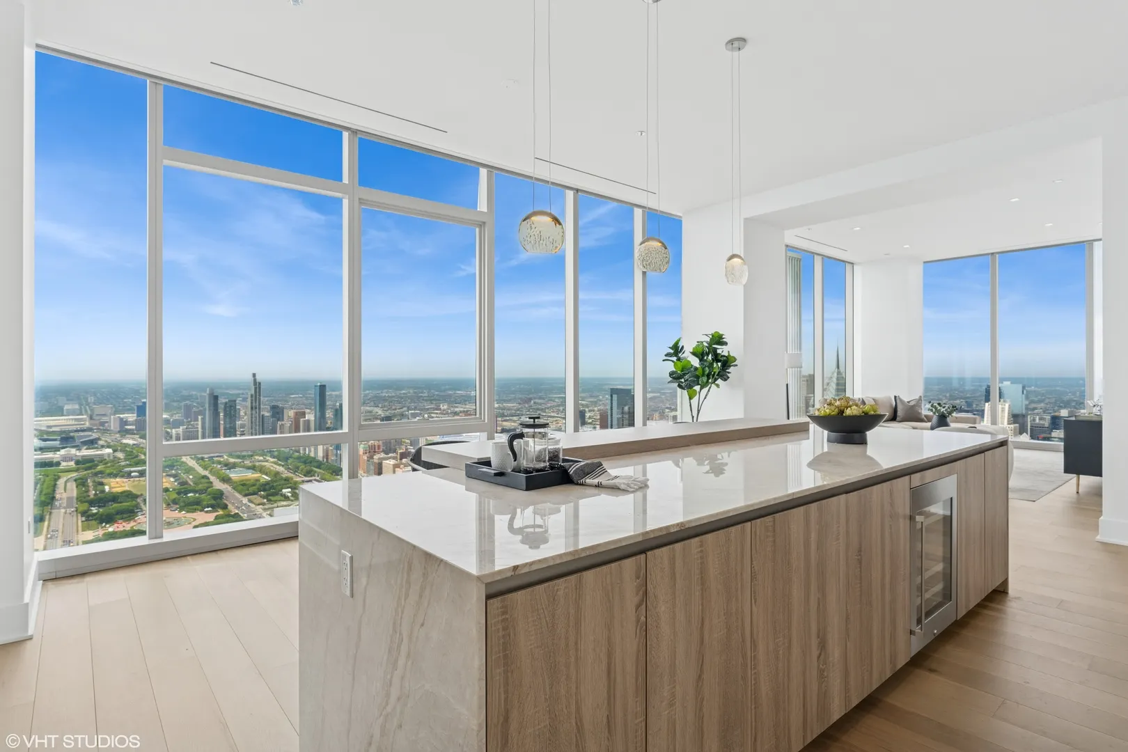 363 E Wacker Drive 7501 IL