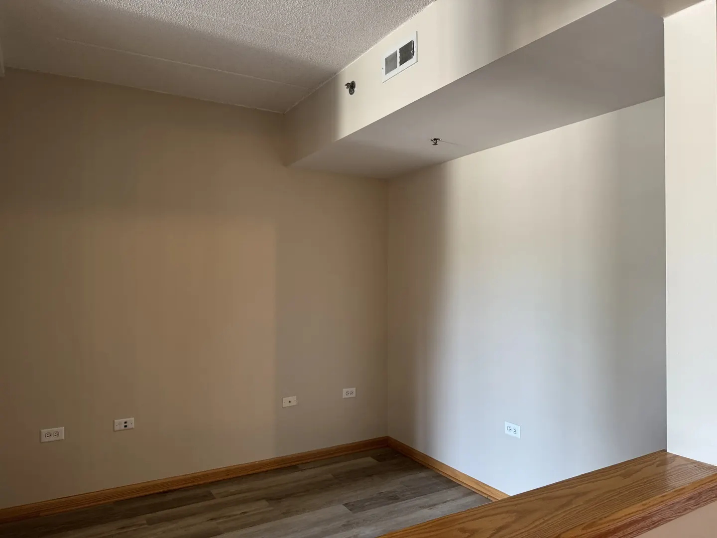 1200 S PROSPECT Avenue 303 IL