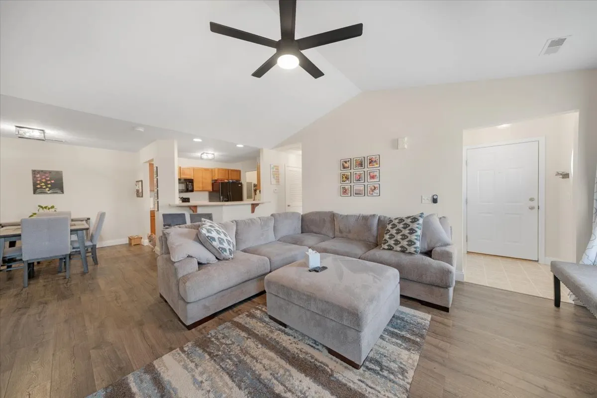 3026 Stillwater Landing 202 IL