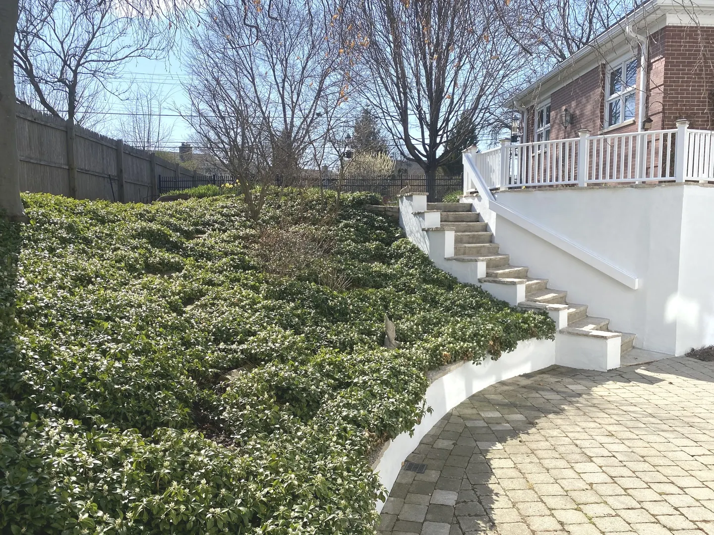 1133 Manor Drive IL