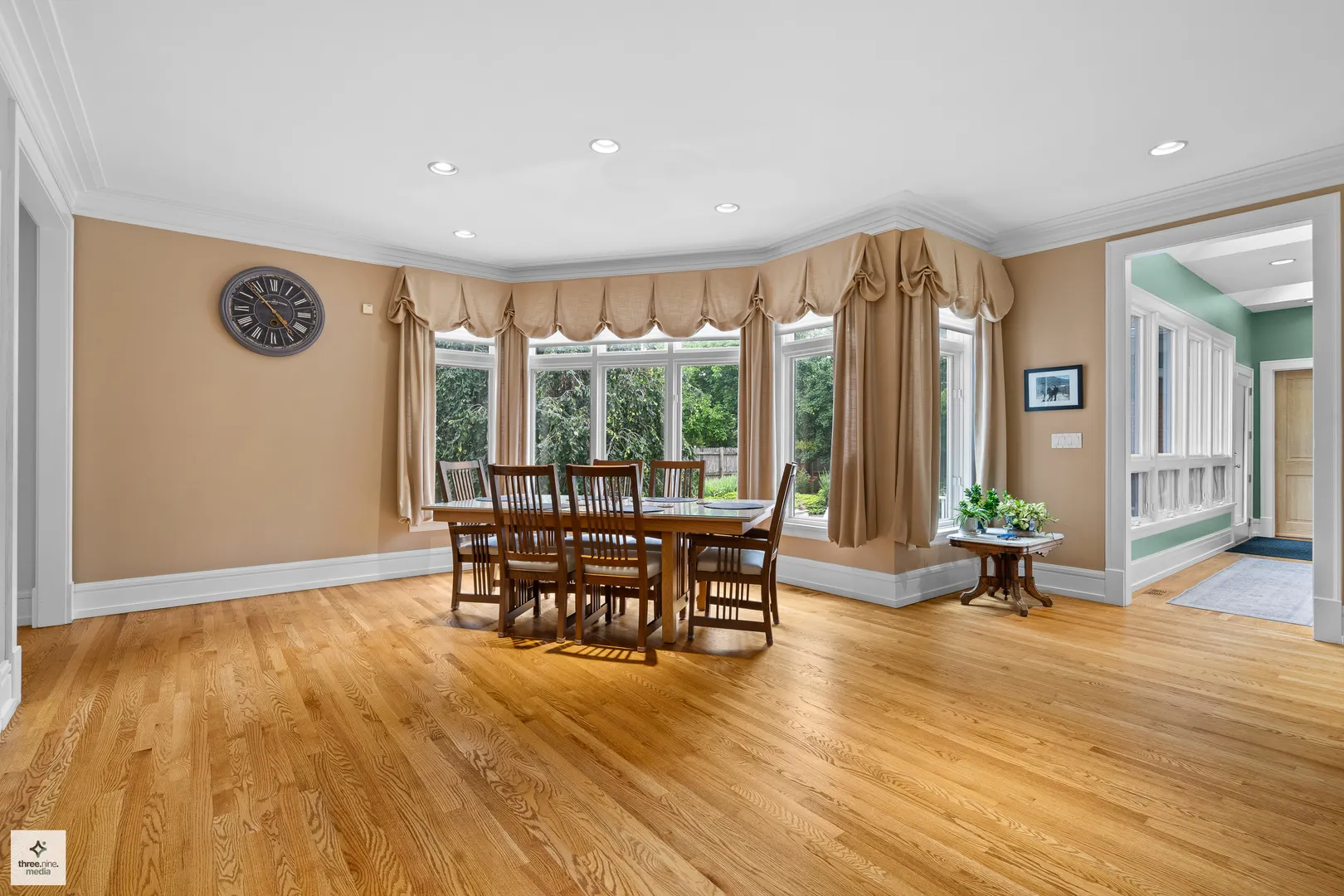 1133 Manor Drive IL