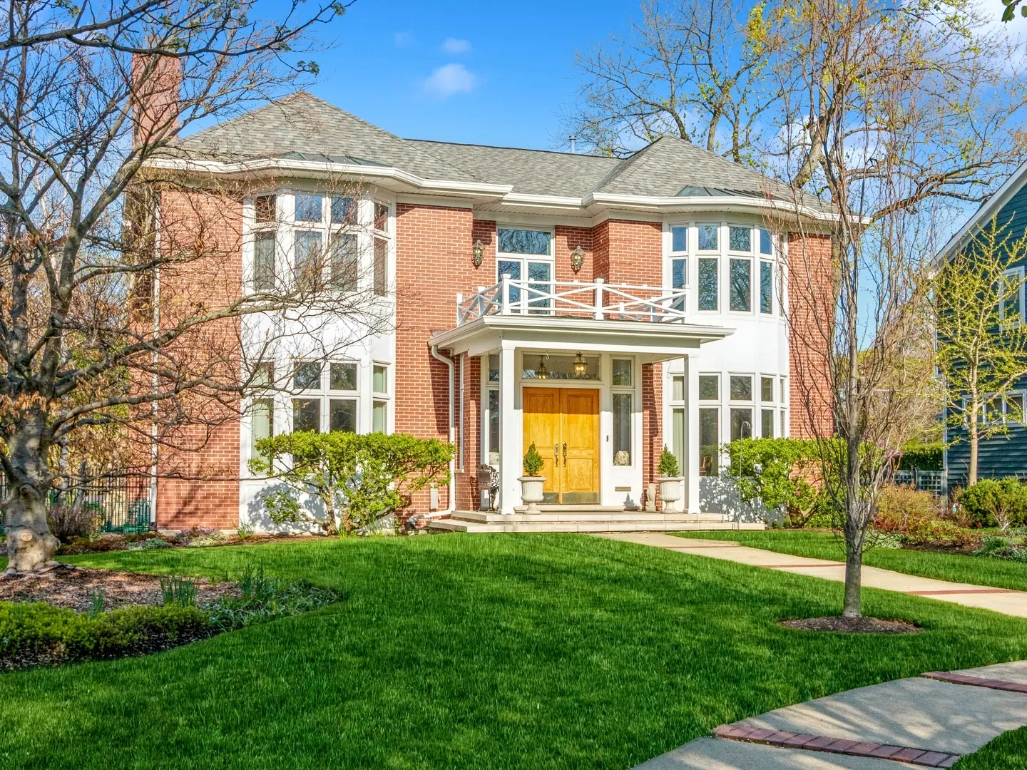 1133 Manor Drive IL