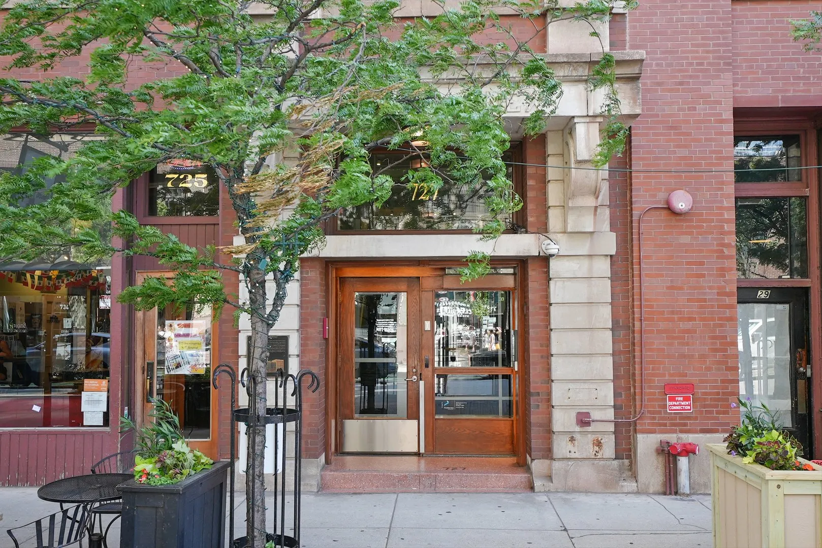 727 S Dearborn Street 311 IL