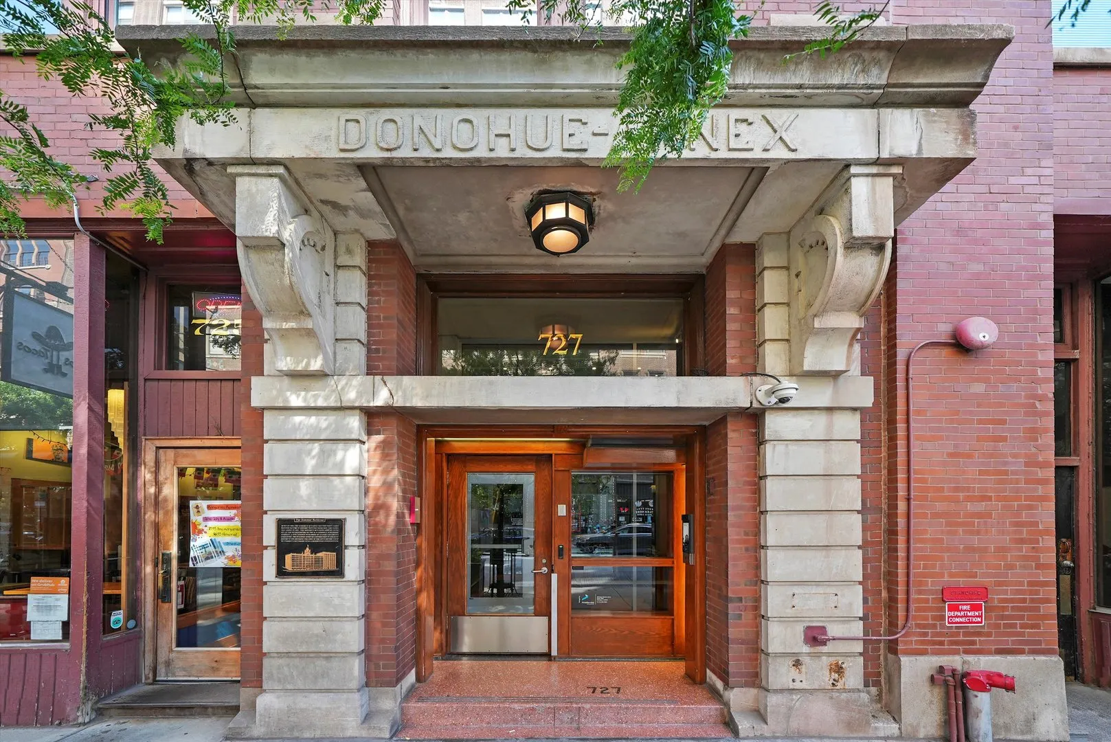 727 S Dearborn Street 311 IL