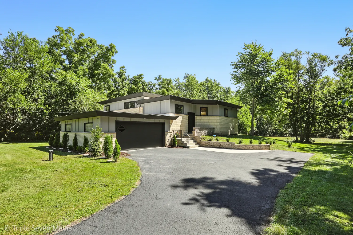 18801 Ruth Drive IL