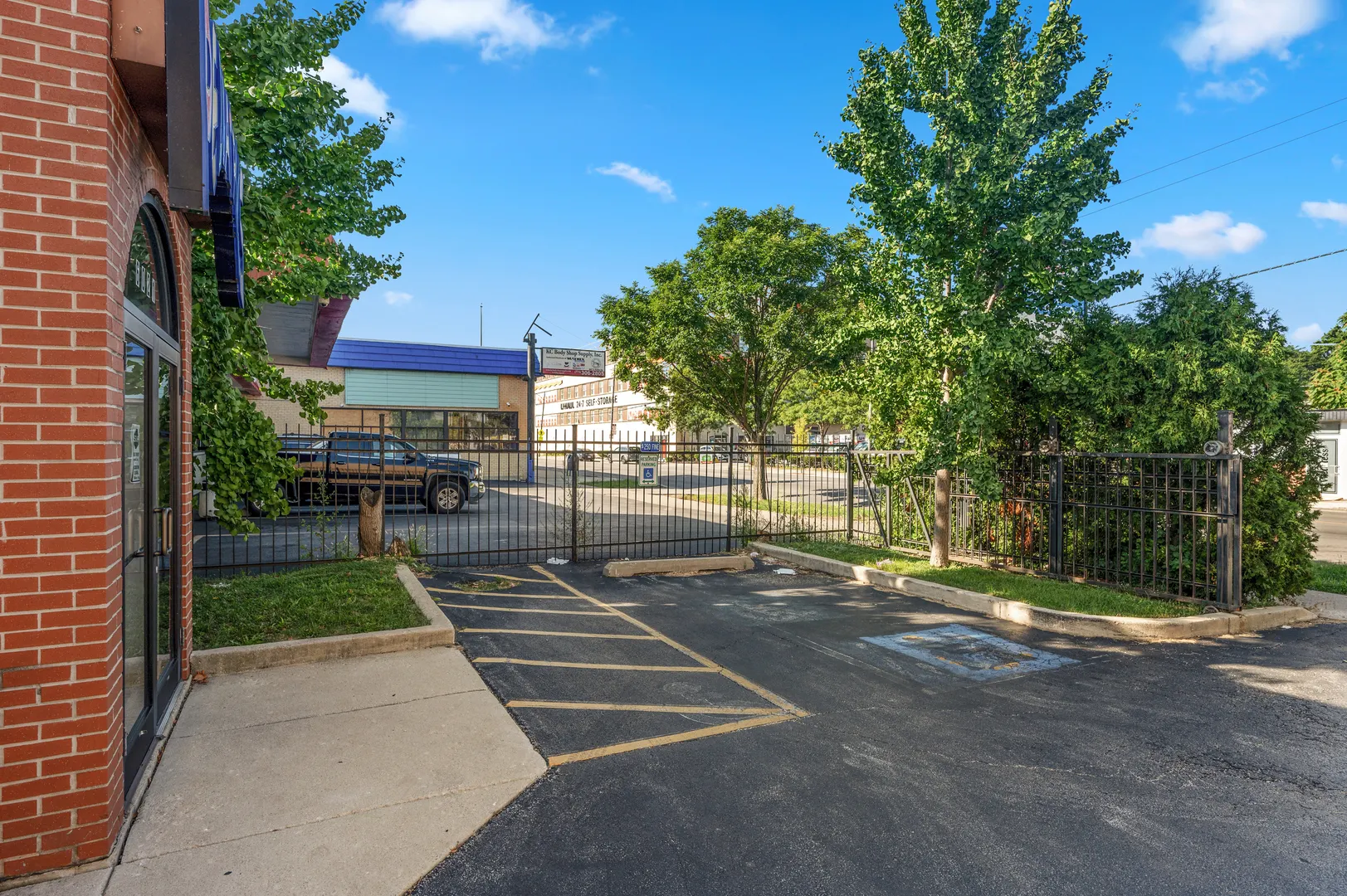 6023 S Kedzie Avenue IL