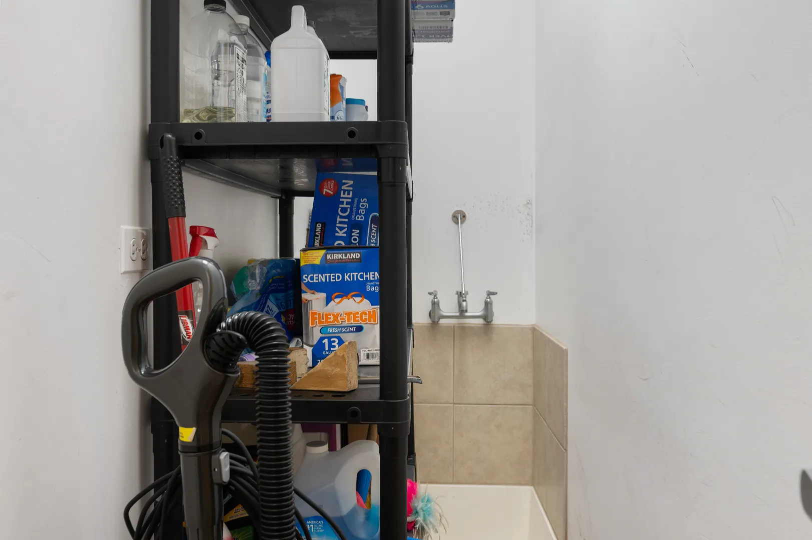 6023 S Kedzie Avenue IL
