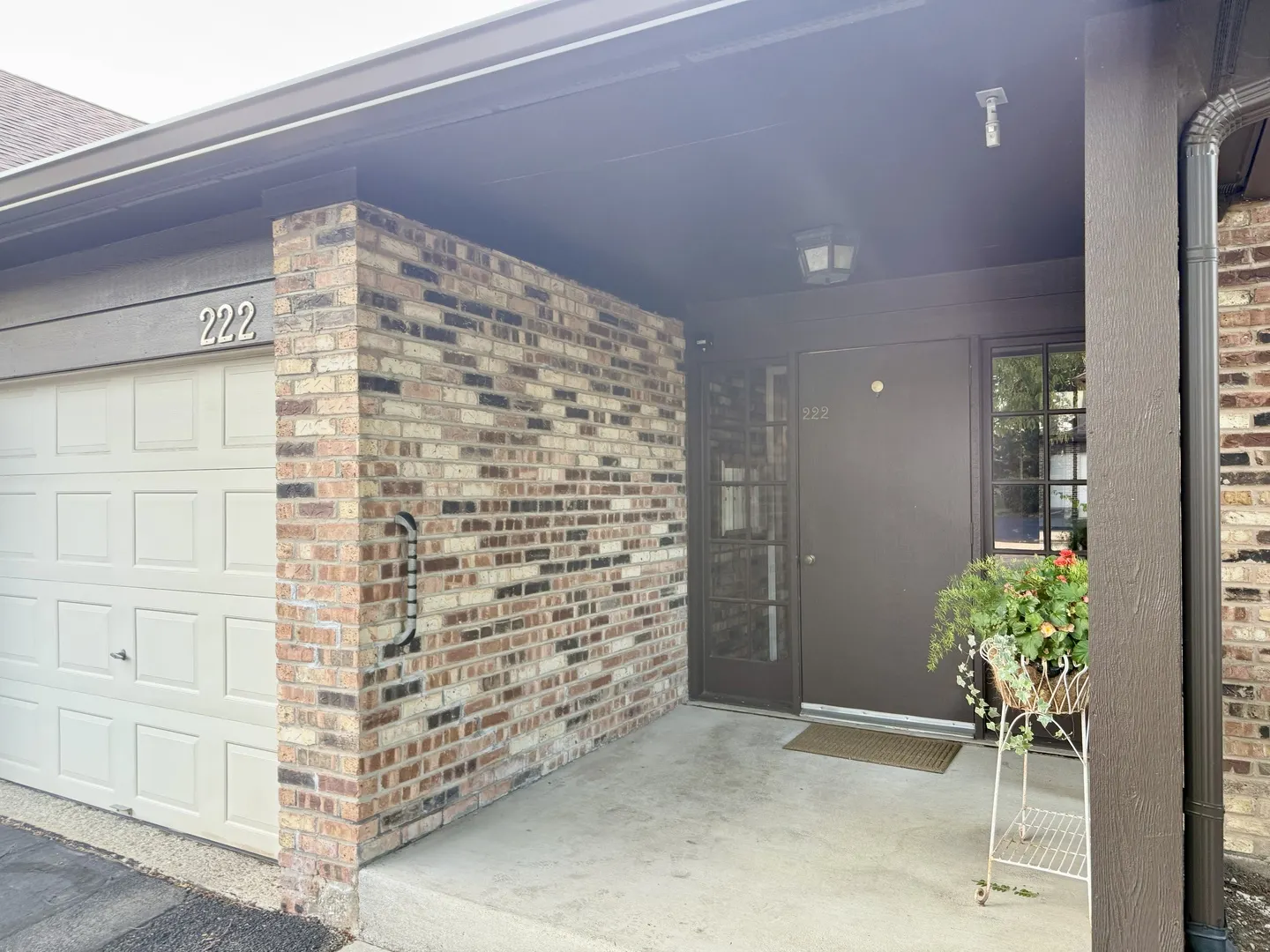 222 Stanhope Drive B IL