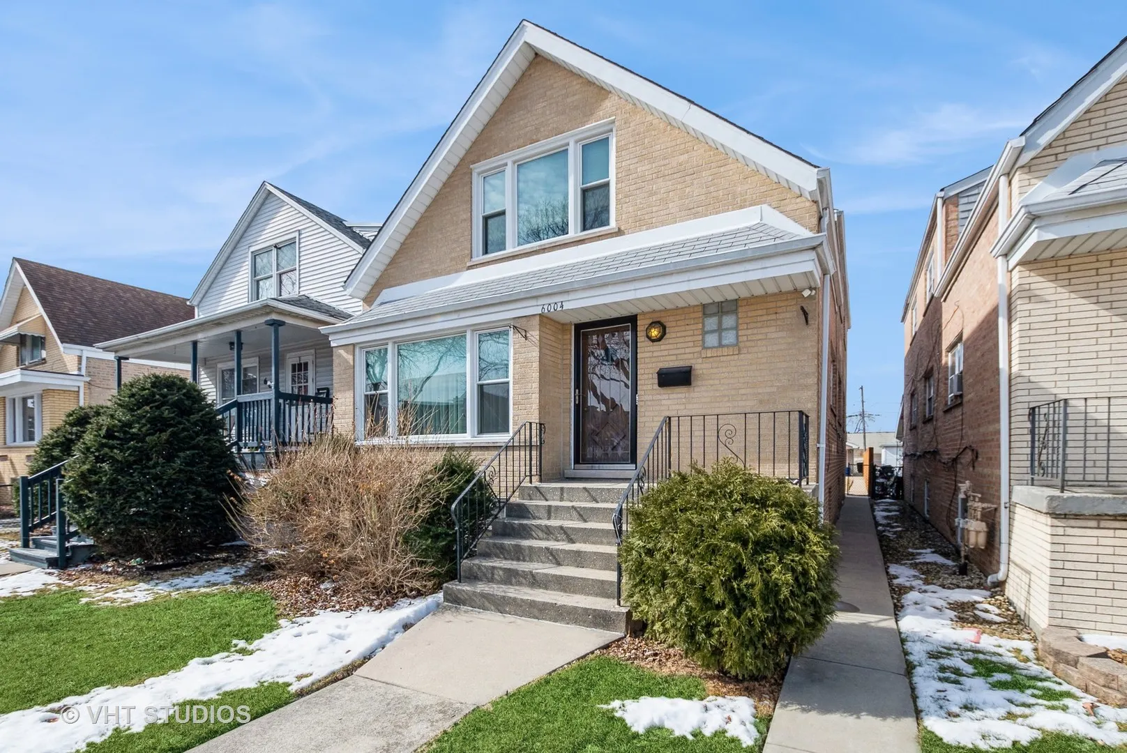 6004 S Kolmar Avenue IL