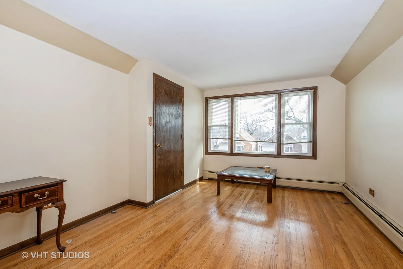 6004 S Kolmar Avenue IL