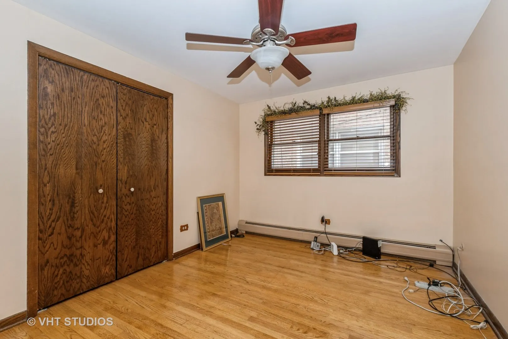 6004 S Kolmar Avenue IL