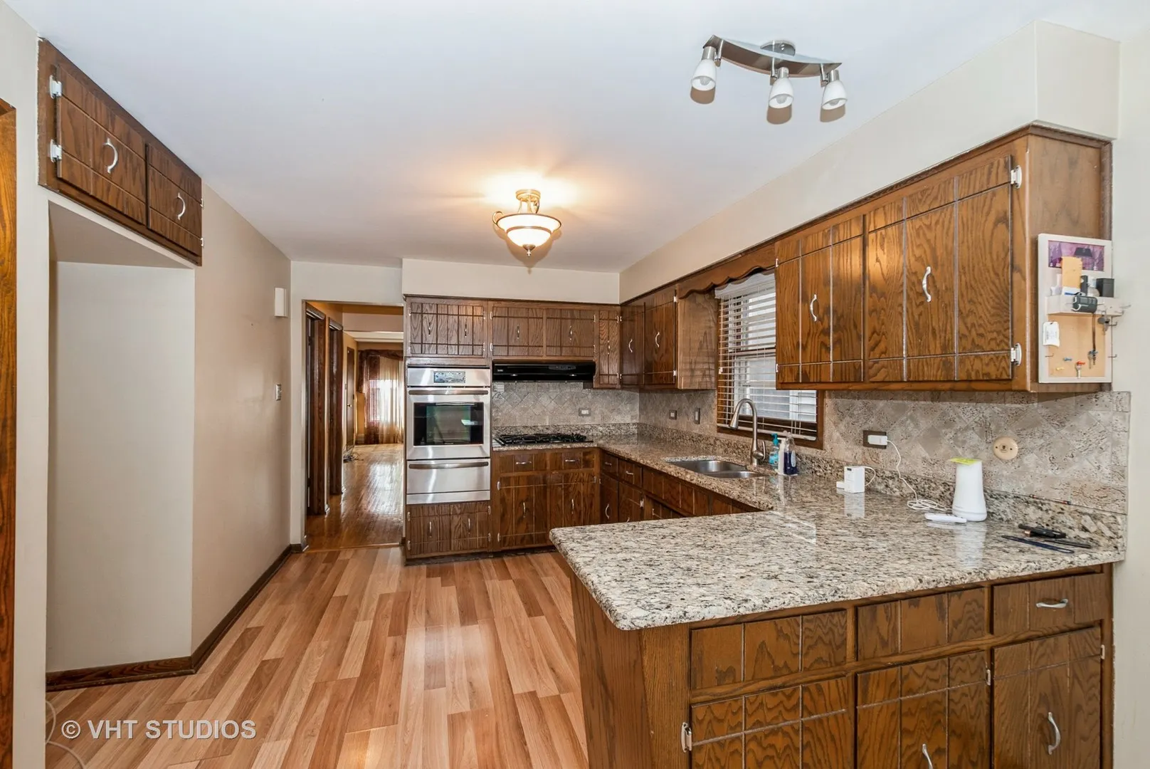 6004 S Kolmar Avenue IL
