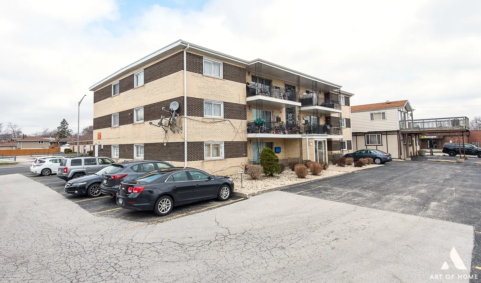 9407 S Roberts Road 3SE IL