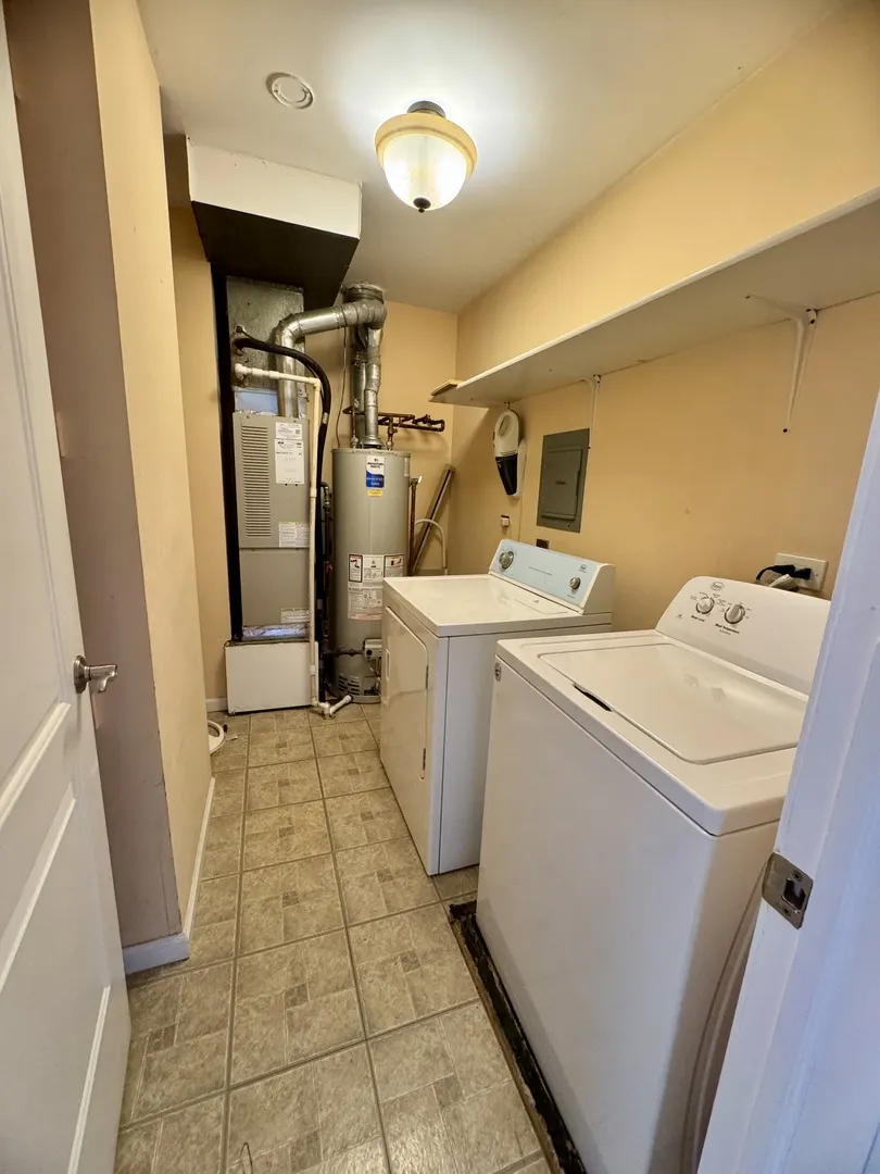 300 Pembridge Lane D2 IL