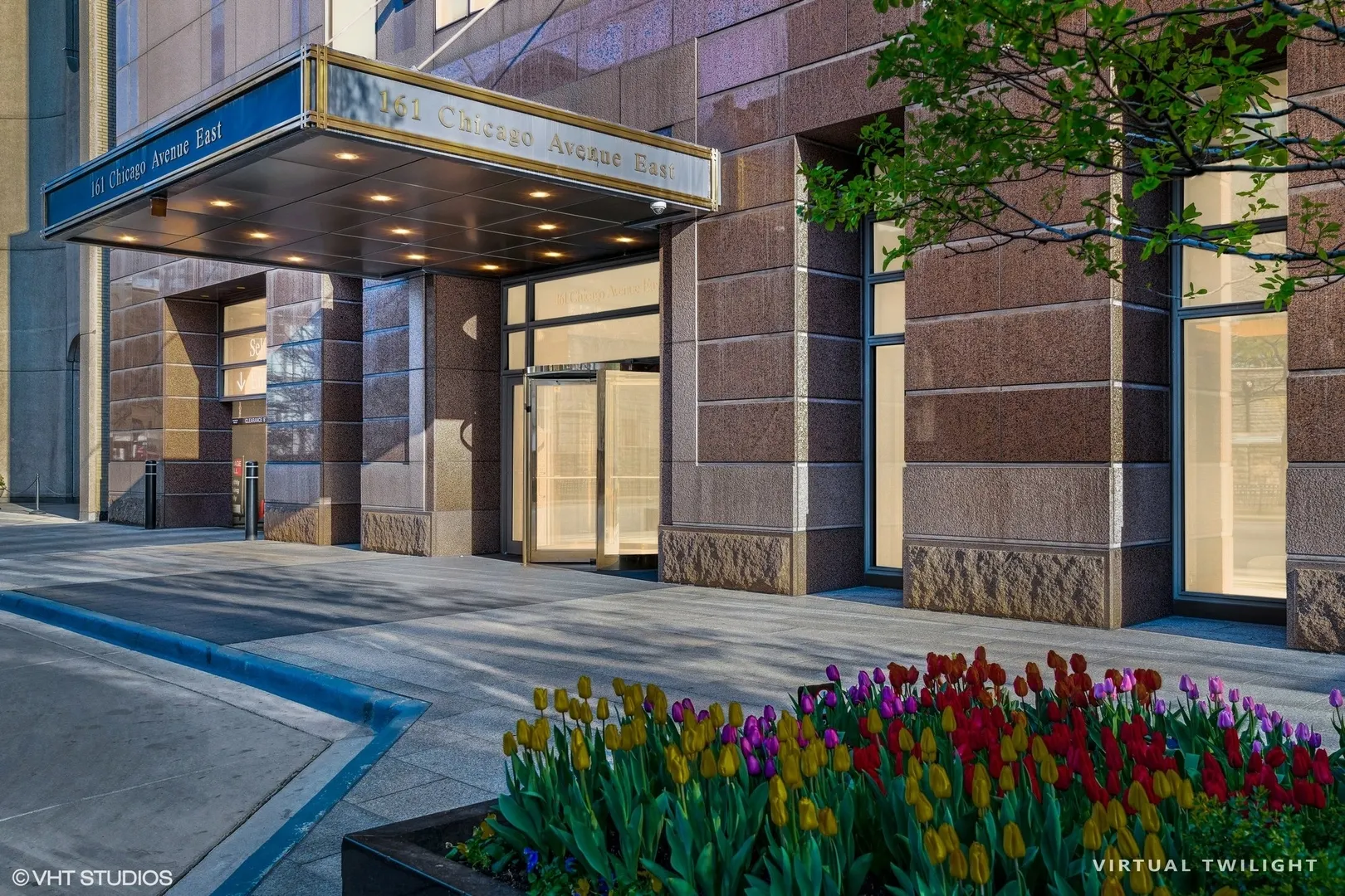 161 E Chicago Avenue 43G IL