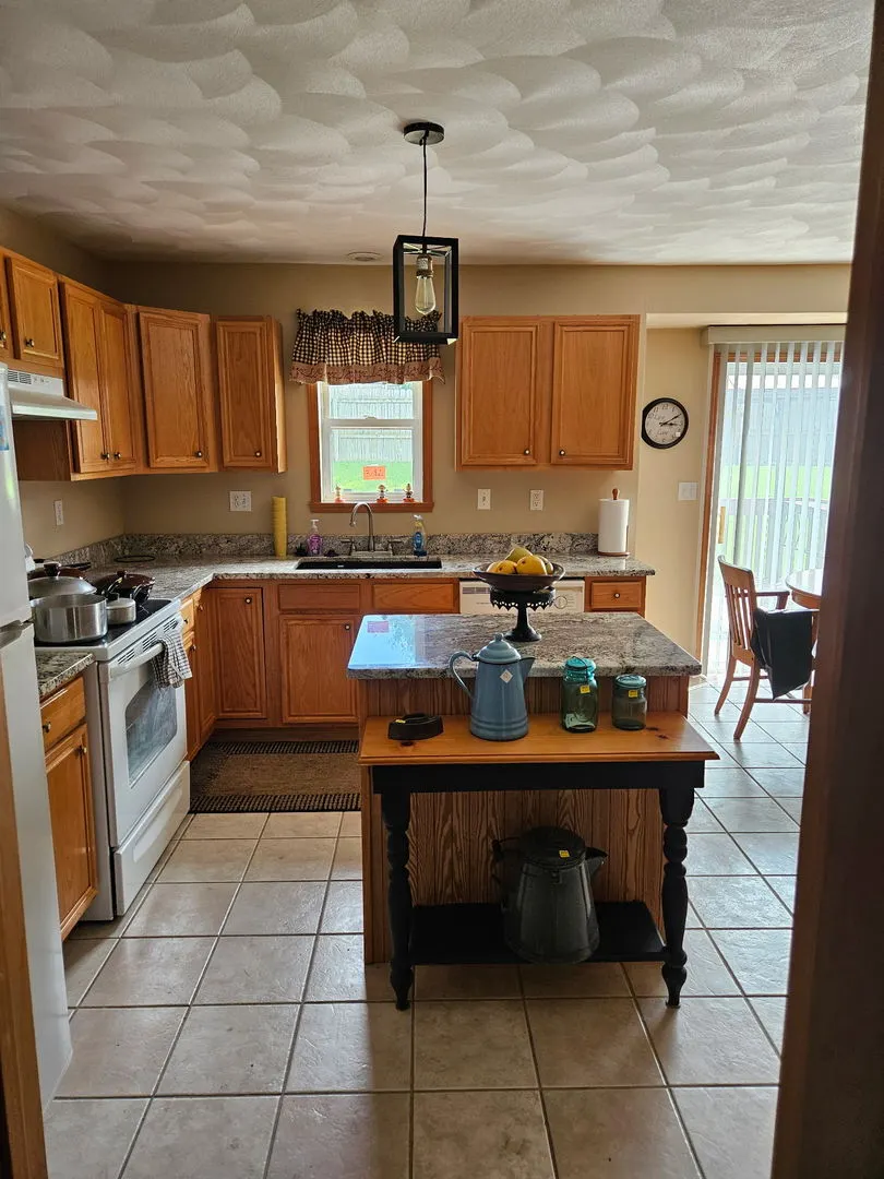 3045 Derbyshire Drive IL