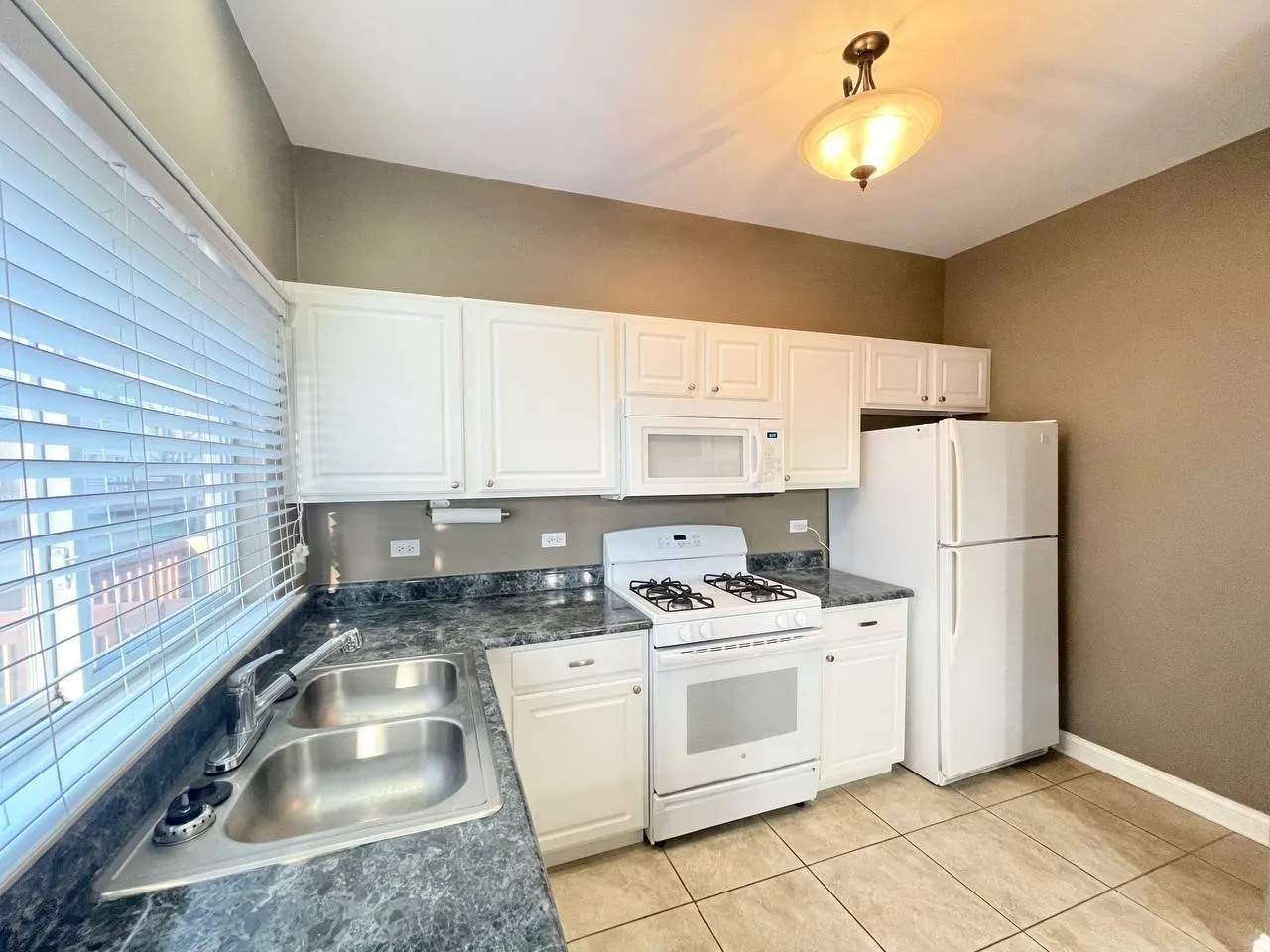 1991 Grandview Place 1991 IL