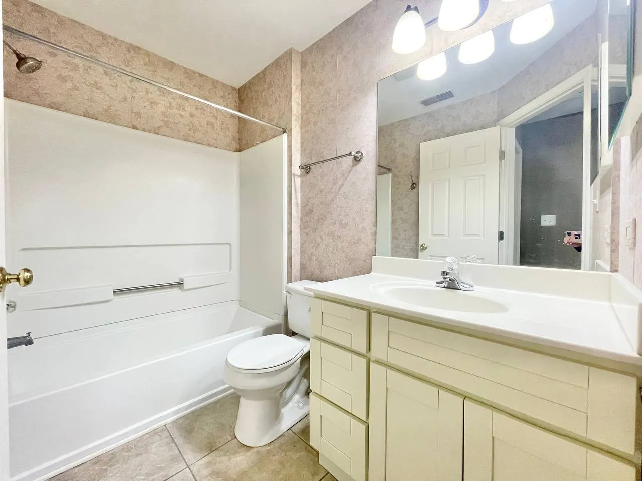 1991 Grandview Place 1991 IL