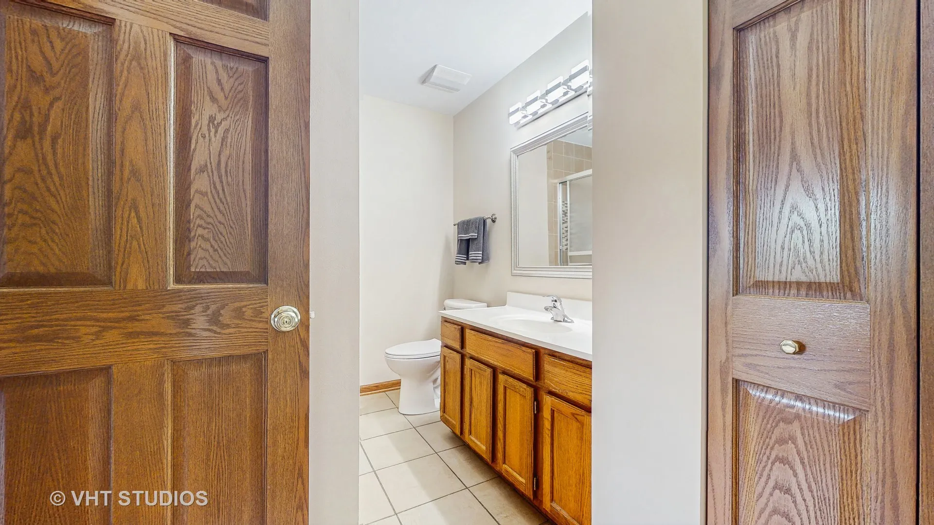542 Silver Aspen Circle IL