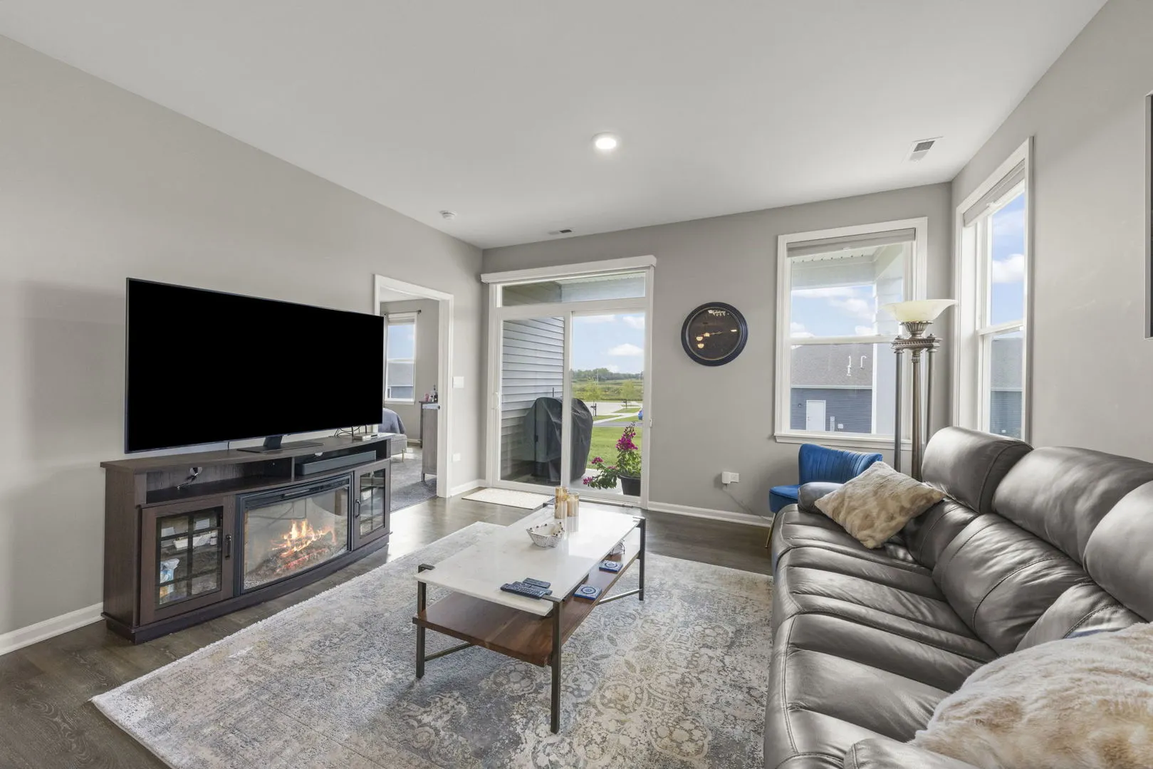1 Savannah Court IL