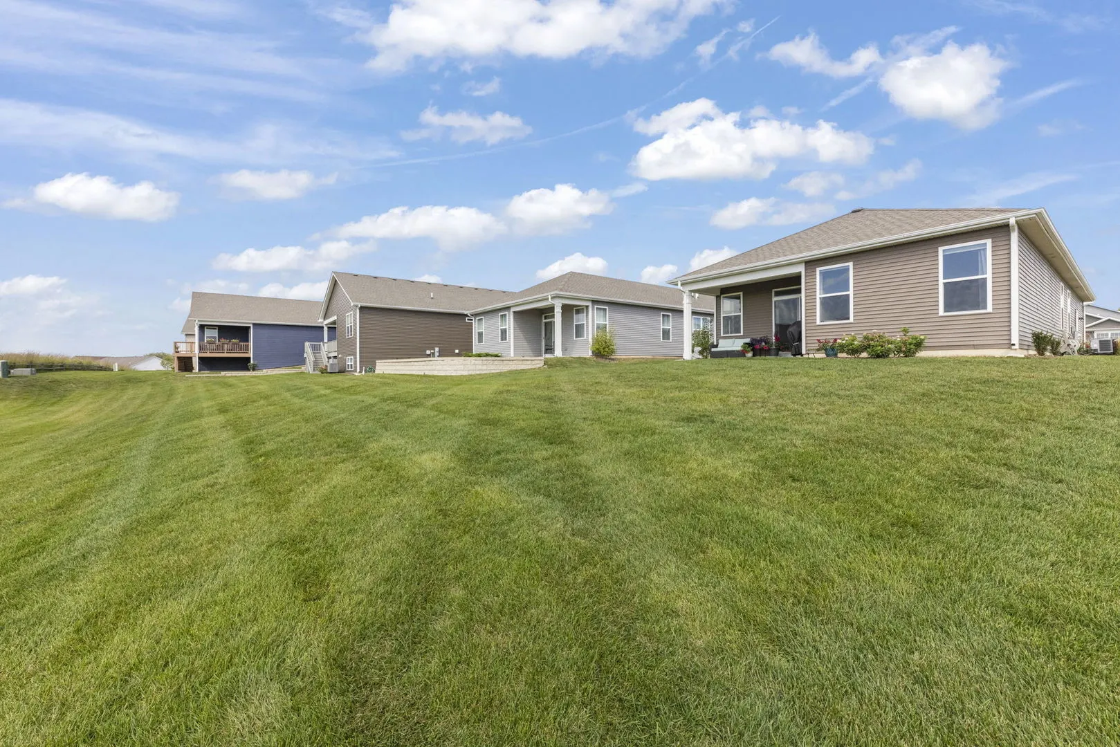 1 Savannah Court IL