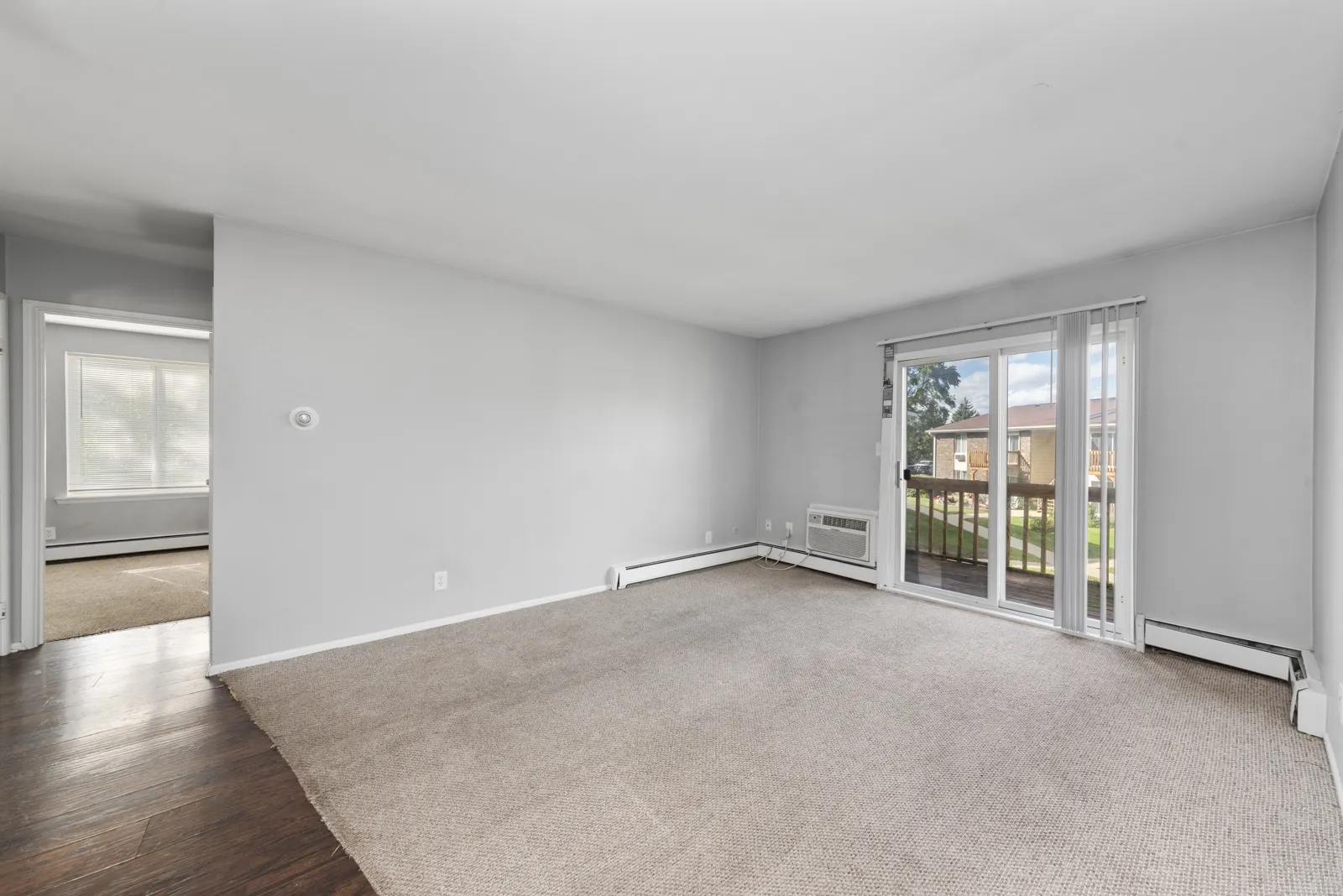 2400 Light Road 212 IL