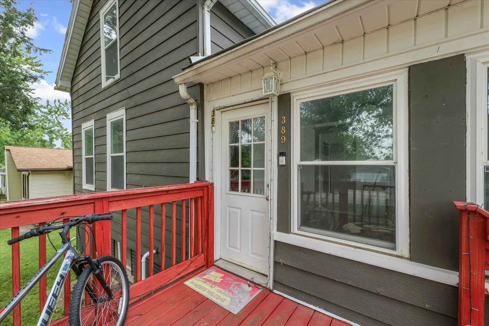 389 E Summer Street IL